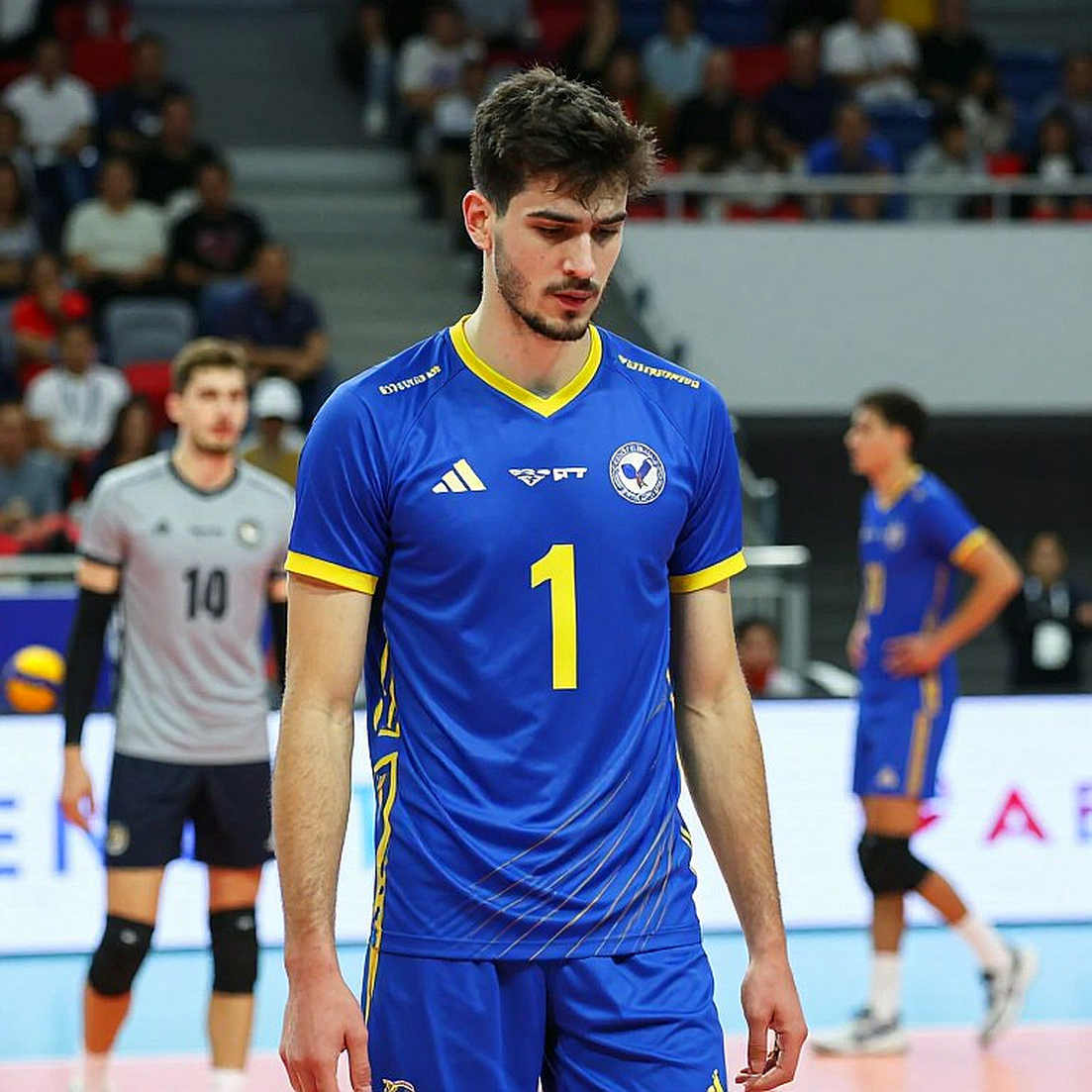 Ấn Độ thắng New Zealand 3-0 tại AVC 2026: Chiến thắng lịch sử mở ra hy vọng vào tứ kết, nhưng phụ thuộc hoàn toàn vào trận Oman - Bahrain Ấn Độ thắng New Zealand 3-0 tại AVC 2026: Chiến thắng lịch sử mở ra hy vọng vào tứ kết, nhưng phụ thuộc hoàn toàn vào trận Oman - Bahrain