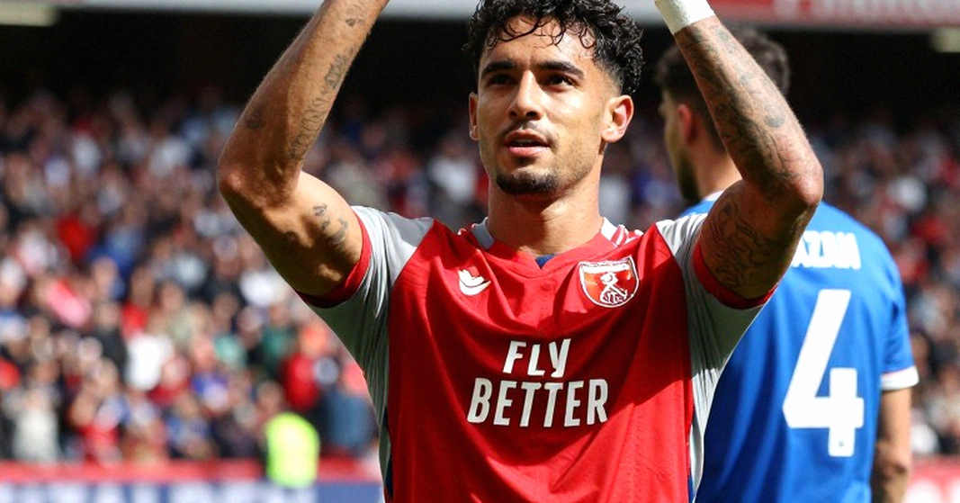 Sunderland 0-2 Arsenal: Quả phạt đền, cú cản phá của Raya và lớp nhiễu bóp méo dữ liệu Sunderland 0-2 Arsenal: Quả phạt đền, cú cản phá của Raya và lớp nhiễu bóp méo dữ liệu