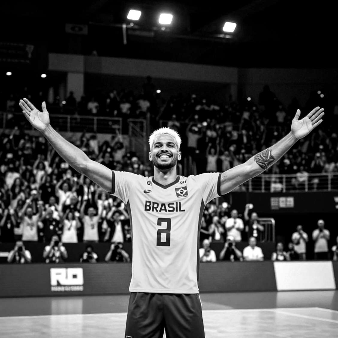 Ba mươi năm MOP bóng chuyền nữ NCAA: đọc lớp phù sa dưới những cái tên